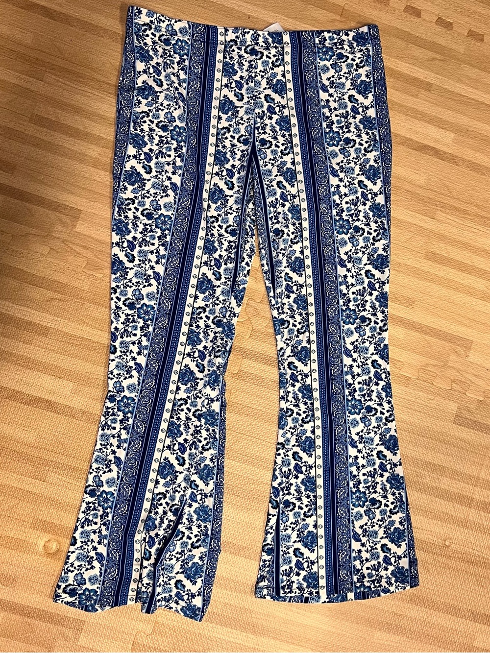 Divided Blue and White Vertical Print Flare Pants